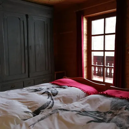 Dağ evi Dreibubenhaus. *