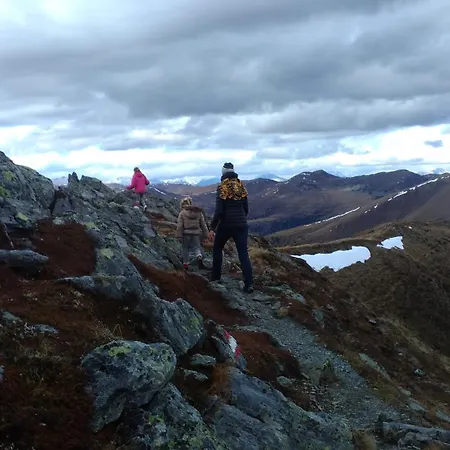 Dağ evi Dreibubenhaus. *