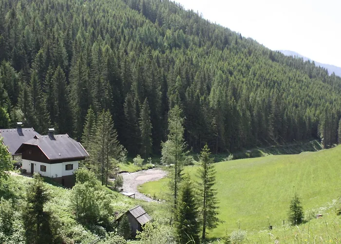 Dreibubenhaus. Domek alpejski St. Oswald
