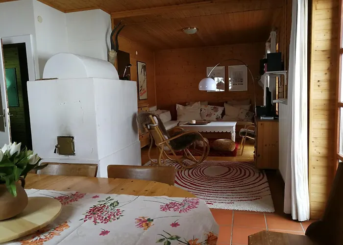 Dreibubenhaus. בקתה *